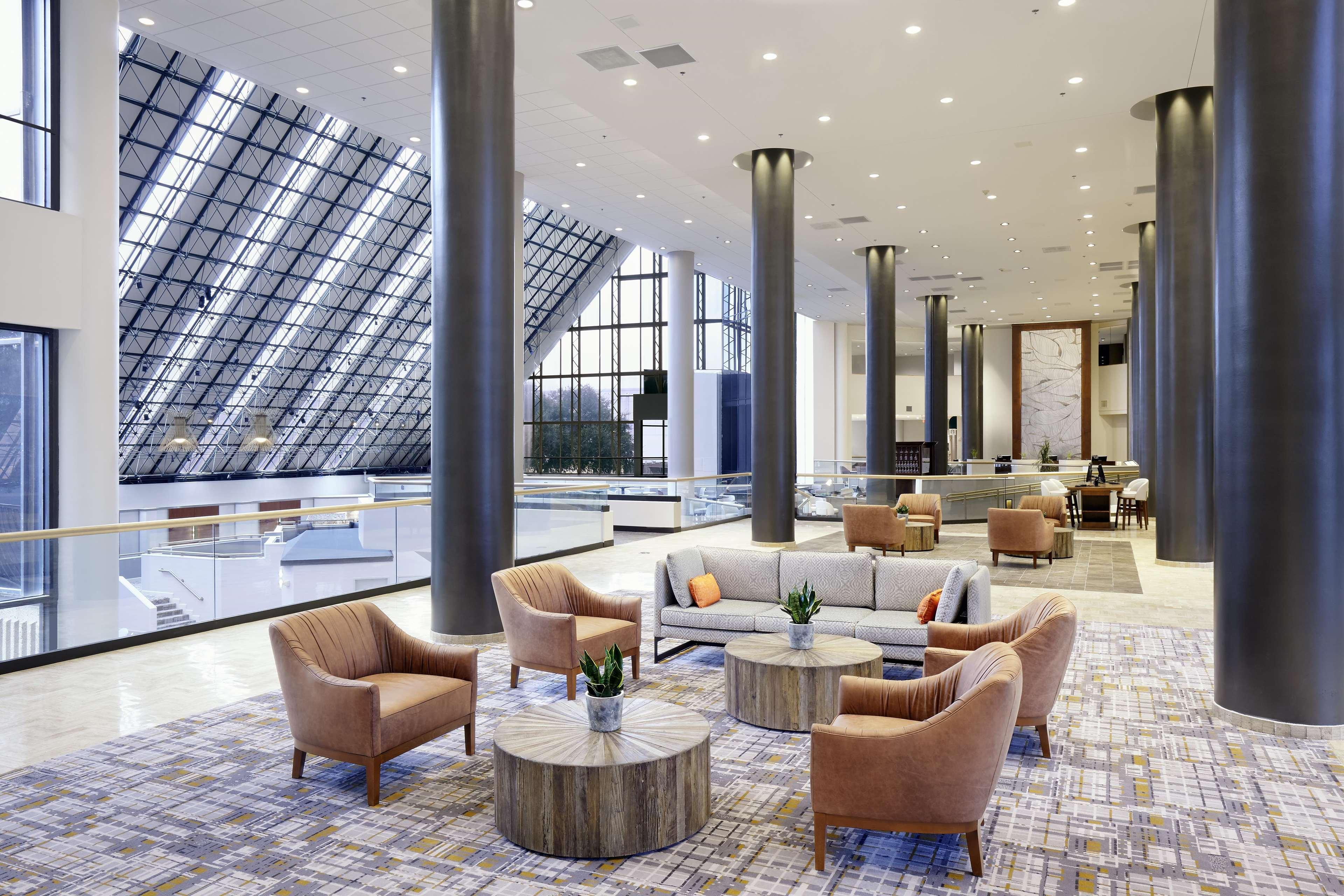 Doubletree By Hilton Dallas Near The Galleria Addison Exterior photo