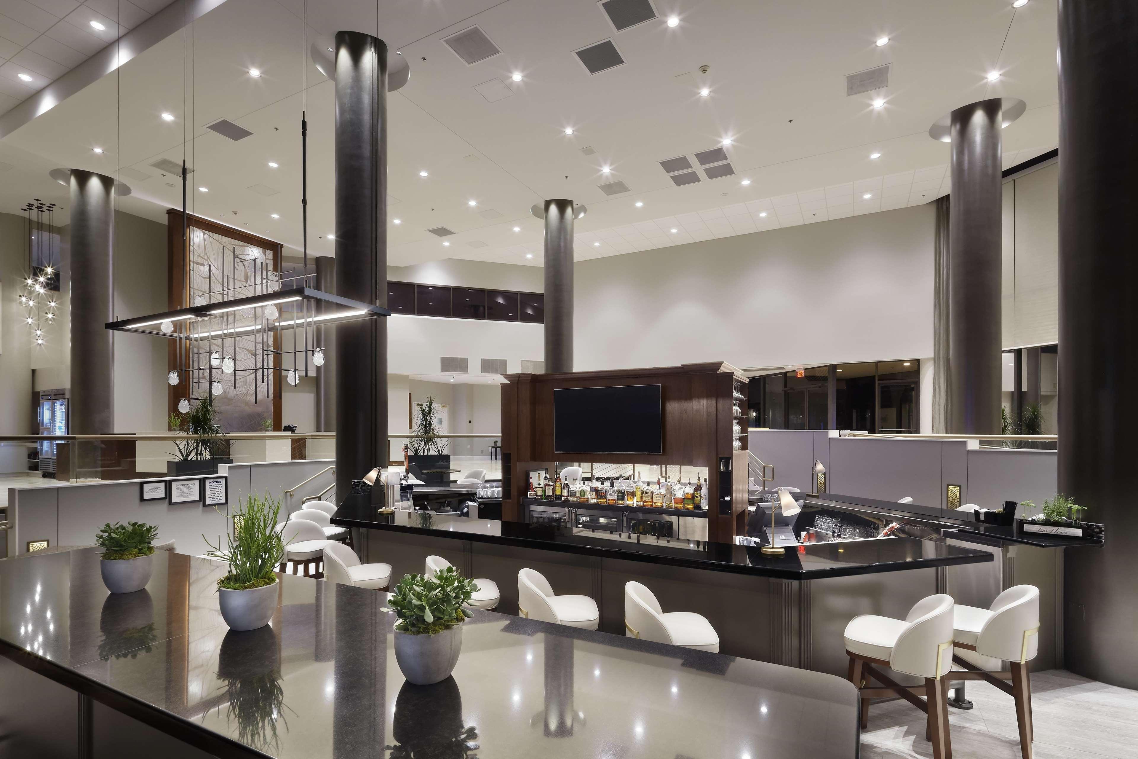 Doubletree By Hilton Dallas Near The Galleria Addison Exterior photo