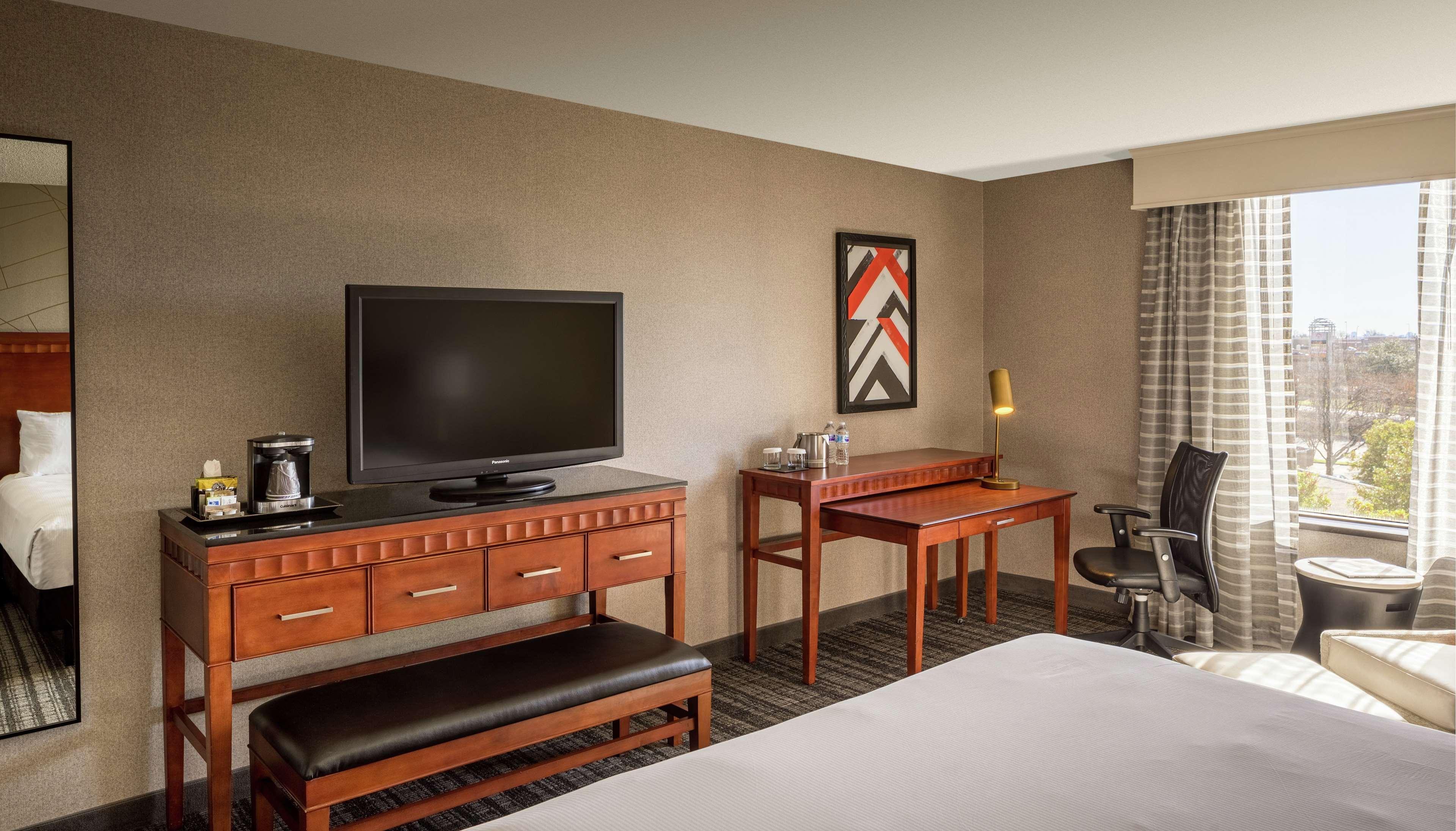 Doubletree By Hilton Dallas Near The Galleria Addison Exterior photo