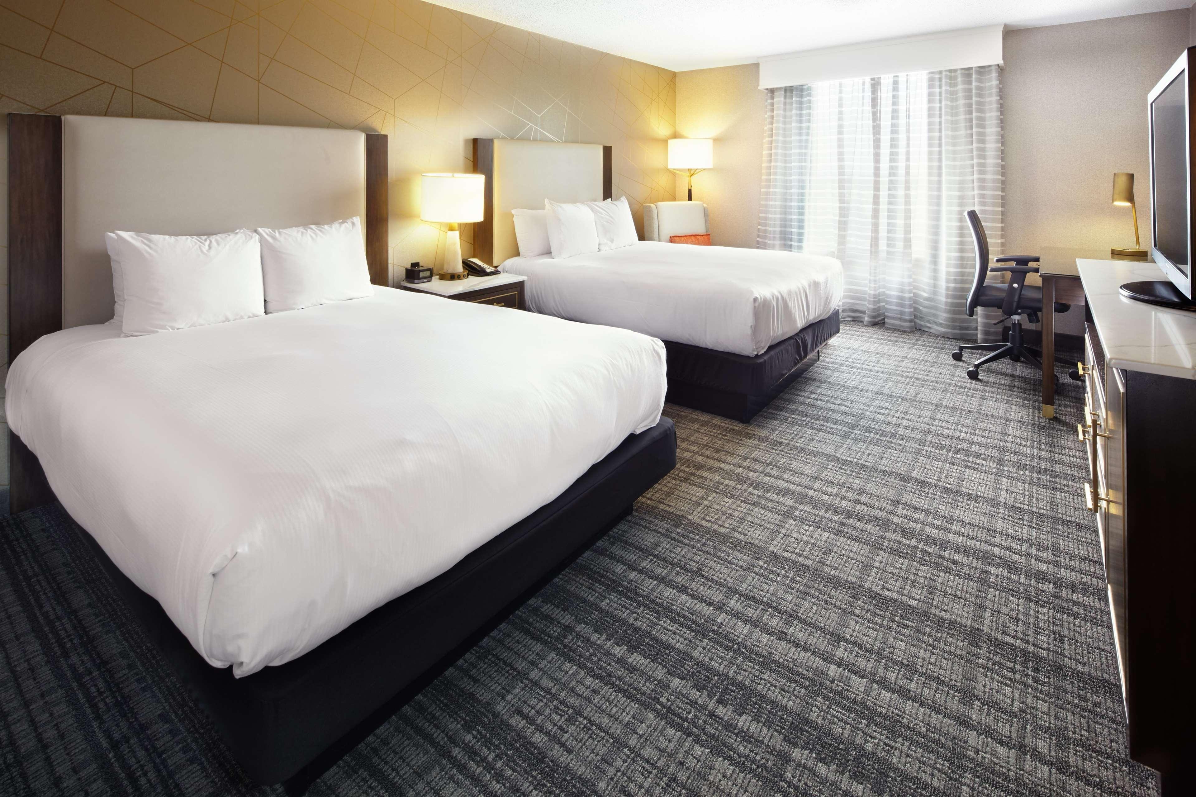 Doubletree By Hilton Dallas Near The Galleria Addison Exterior photo